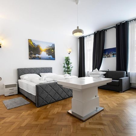 Apartments 4 You Red Star 8 فيينا المظهر الخارجي الصورة