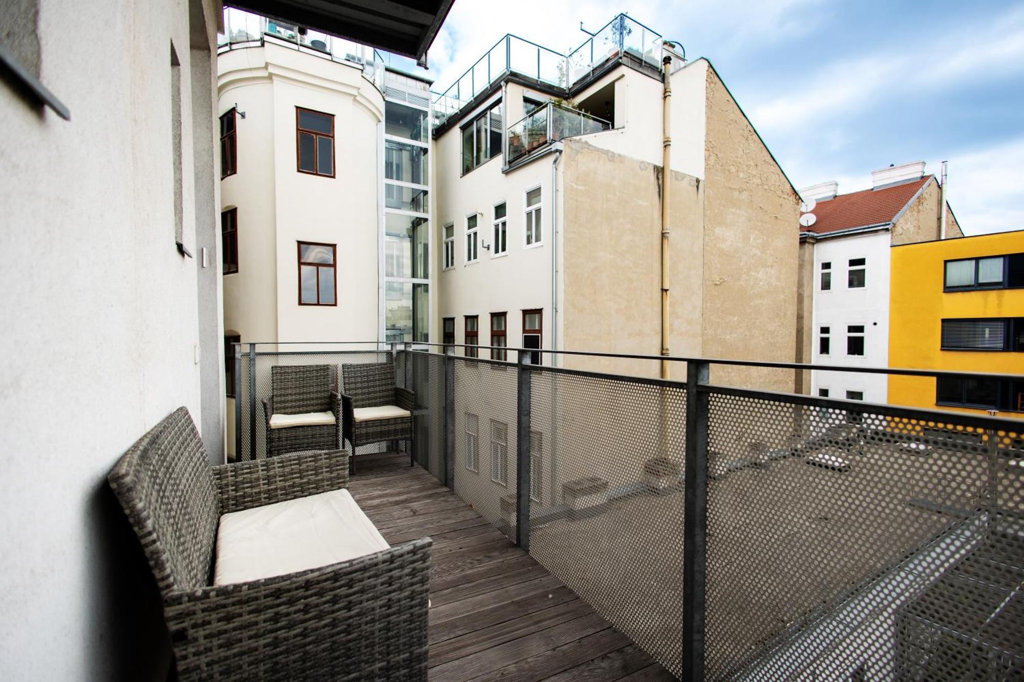 Apartments 4 You Red Star 8 فيينا المظهر الخارجي الصورة