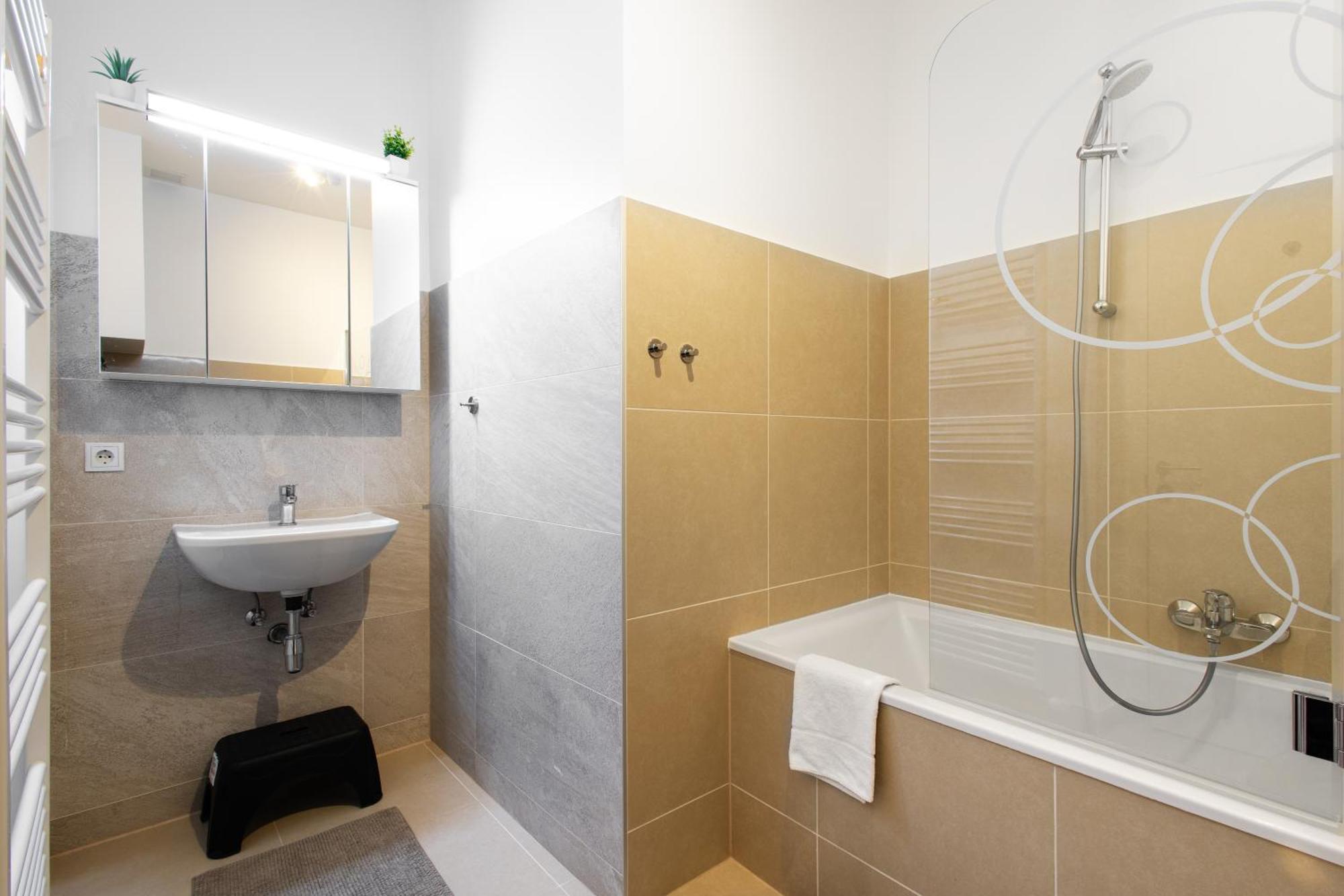 Apartments 4 You Red Star 8 فيينا المظهر الخارجي الصورة