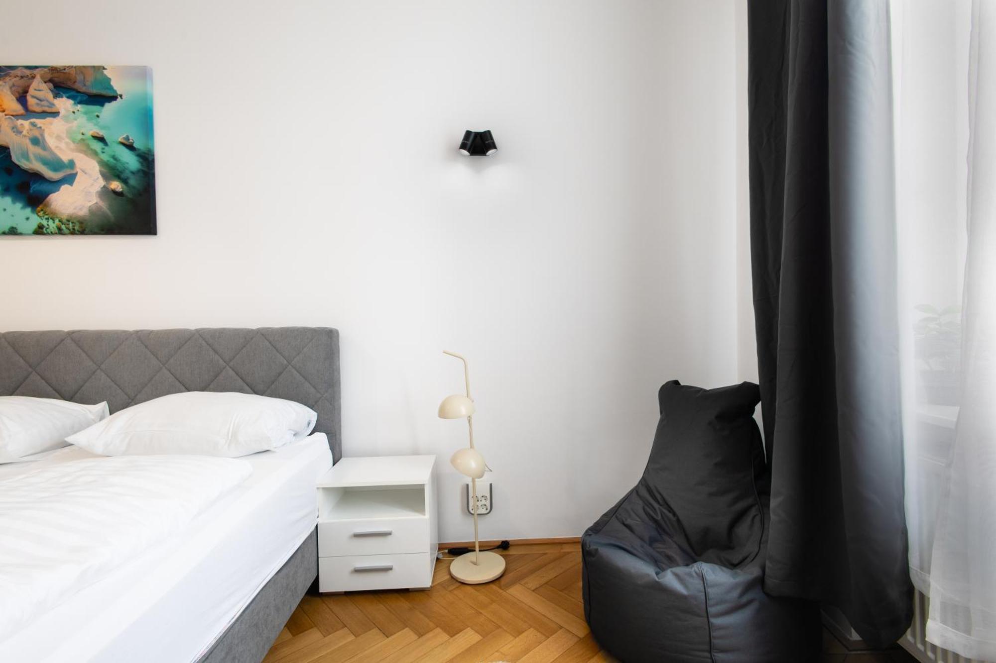 Apartments 4 You Red Star 8 فيينا المظهر الخارجي الصورة